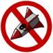 Panneau interdit avec un missile "No War"
